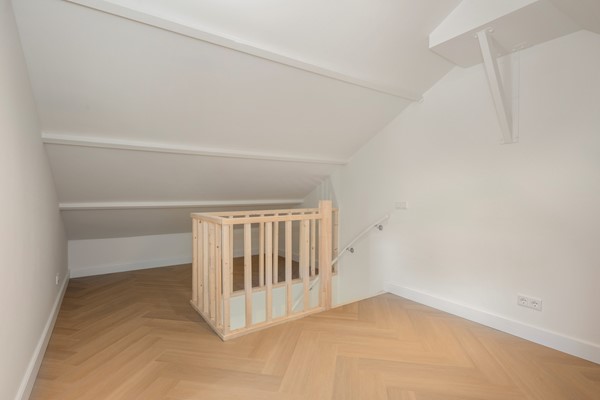 Medium property photo - Caumerbeek 11, 6166 GD Geleen